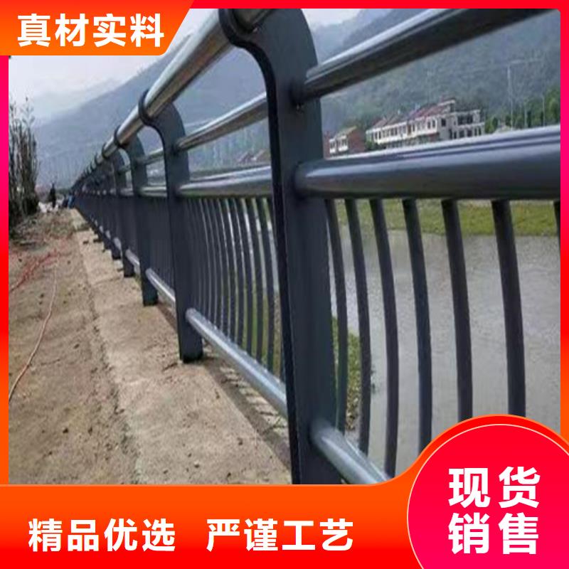 买仿木河道护栏-实体厂家可定制一个起售